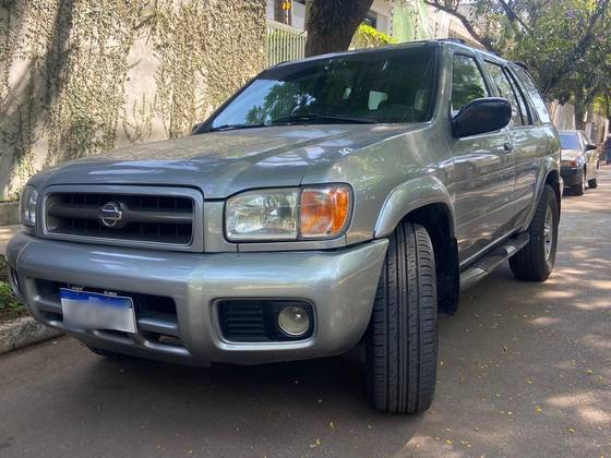 NISSAN PATHFINDER 3.3 SE 4X4 V6 12V GASOLINA 4P AUTOMÁTICO